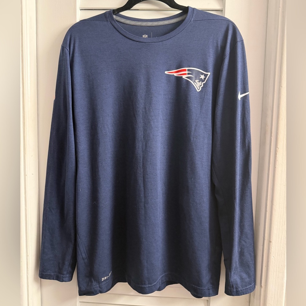 NFL On Field Apparel Dri Fit New England Patriots Long Sleeve T Size Large Navy